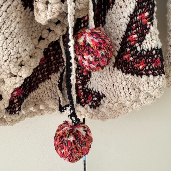 Anthropologie Cream and Red Patterned Cardigan - Picture 3 of 6